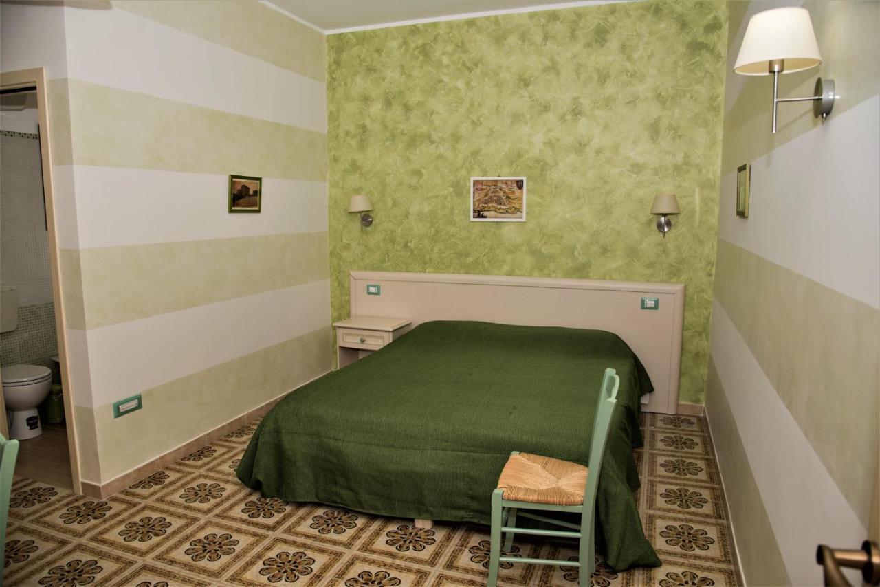 La Lanterna Di Bachi Hotell Sciacca Exteriör bild